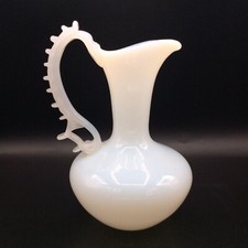 Pichet aiguière en verre soufflé coloré opaline blanche Florence Murano XXème