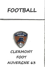 Superbe Pin's FOOTBALL Club de