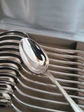 12 CUILLÈRES À CAFÉ MÉTAL ARGENTÉ CHRISTOFLE MODÈLE RUBAN CROISÉ