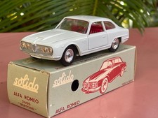 SOLIDO ALFA ROMÉO 2600 coupé vert très pâle Neuf en Boite d'origine Réf. 125