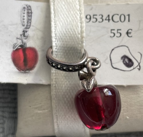 Charm pandora pomme rouge - charm,