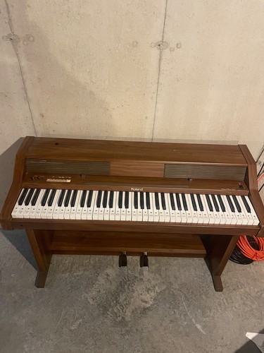 Roland piano plus 300 - roland,