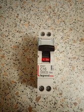 Disjoncteur Legrand 16 A