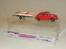 MAJORETTE EN BOITE CRISTAL