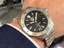 Montre à quartz TAG Heuer