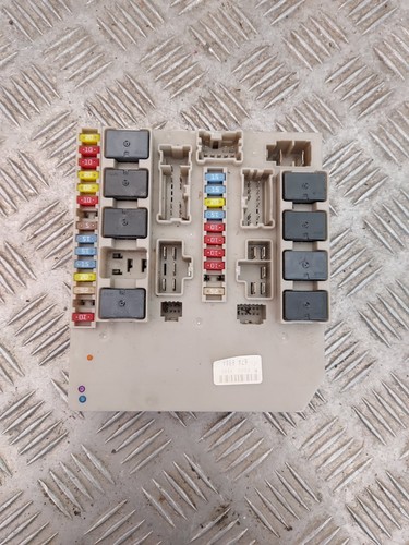 Boitier fusible renault - fusible,