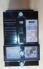 Ancien disjoncteur BACO