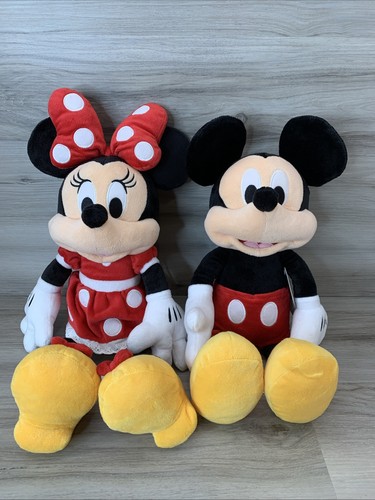 Disney store mickey - mickey, minnie