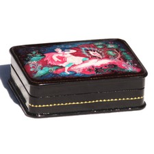 Petite boîte laquée