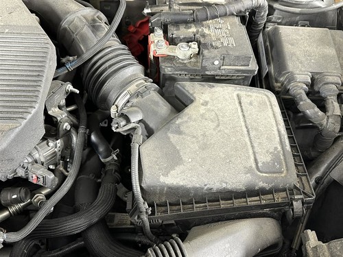 Air cleaner fits 20 22 - 2.0l,