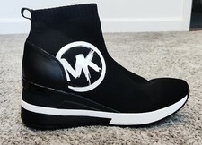 Michael Michael Kors Womens