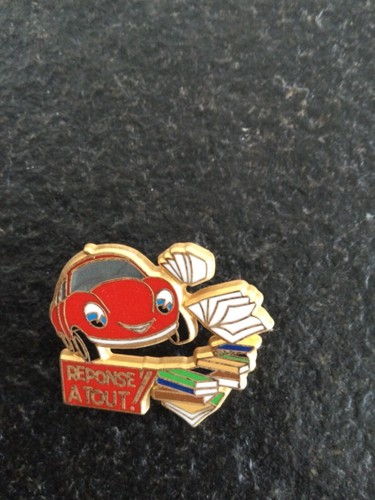 Pin badge reponse tout la - reponse,