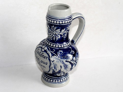 Joli ancien pichet carafe - ancien,