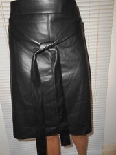 Neuve  Jupe Cuir P U  Noire Neuve T 54