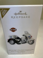 2010 HALLMARK Harley-Davidson