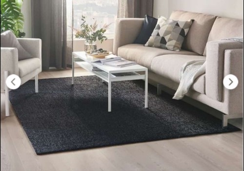 Tapis gris foncé poil ras