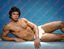 Lorenzo Lamas, Shirtless