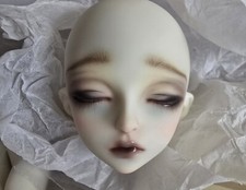 Sleeping head makeup MiniFee Ingrid