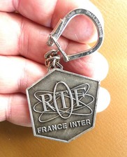 Ancien porte clé métal ORTF France Inter Radio Télévision Maison Radio....