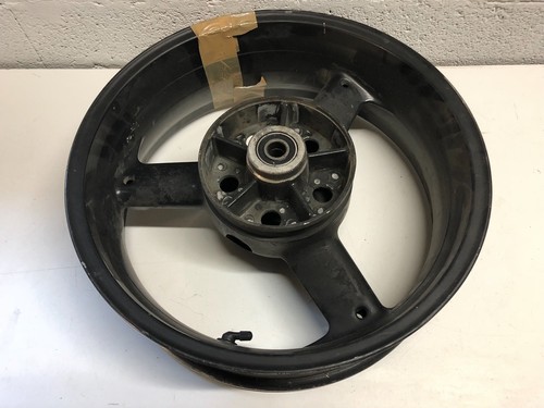 Une jante roue arriere moto - jante,