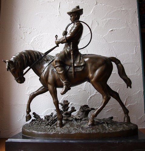 Sculpture bronze signée