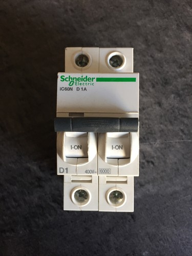 Disjoncteur schneider 1a - disjoncteur,