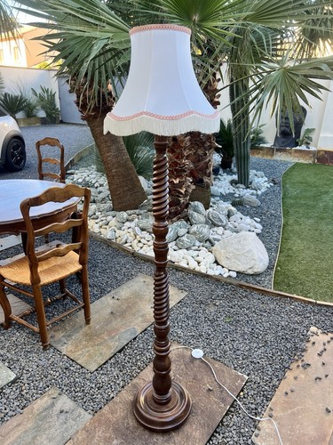 Lampadaire ancien bois - en,