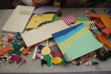 LEGO - LOT PIECES BELLEVILLE ET SYSTEM ANCIEN 2,150 kilo vrac