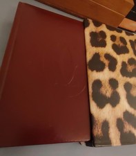 LIVRES BOOK LES MUST DE CARTIER EDITION ASSOULINE LIMITEE ANNEE EDITIONS  2002