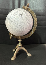 Ancien globe terrestre du monde avec support en laiton cadeau décoratif