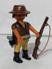 PLAYMOBIL FIGURINE CHASSEUR