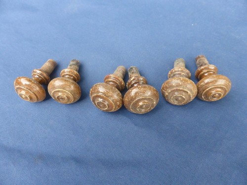 Boutons bois tourné ancien - 6,