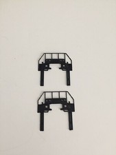 Paire de tabliers pour Loco-tracteur Y8000 ROCO - Ech. HO