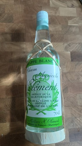 Vieux rhum clément très - vieux,