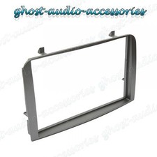 Entourage De Façade De