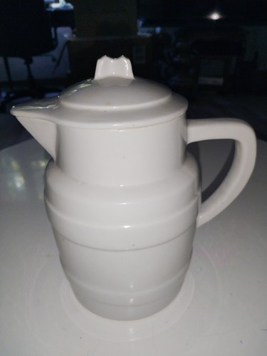Grand cafetiere pot lait - grand, À