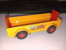 corgi remorque cirque pinder