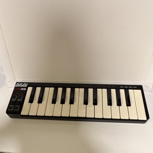 Akai lpk25 midi keyboard - akai,