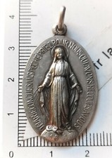F13D02 pendentif Médaille