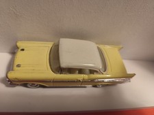 voiture miniature 1/43