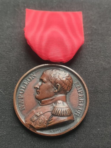 Grande rare médaille - grande, et