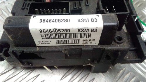 Boitier fusibles peugeot - fusibles,