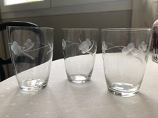 Lot de 3 Verres de table anciens sans pied en cristal gravé - 12,5 cm