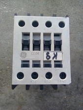 1 x AEG CL04A310M Contacteur / relais  60Amp 230V 3NO + auxiliaire NO