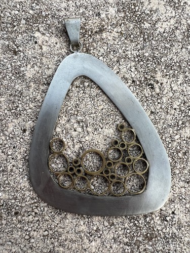 Pendentif design cirque 1970 - cirque,