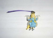 FIGURINE PRINCESSE FEE OU ELFE AVEC AILES WINGS PENDENTIF