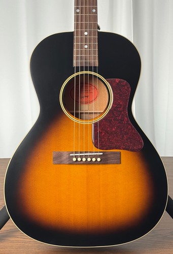 Epiphone inspired gibson - by,