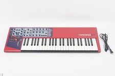 Clavier synthétiseur de modélisation analogique Clavia Nord Lead 2X 100-240V