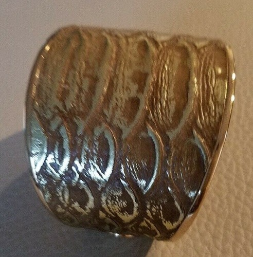 Henri bendel wide cuff - henri,