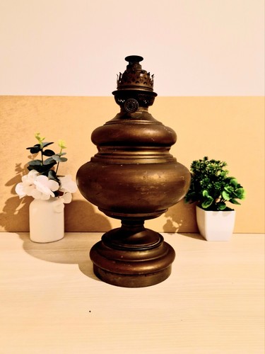 Grande lampe pétrole en - grande,
